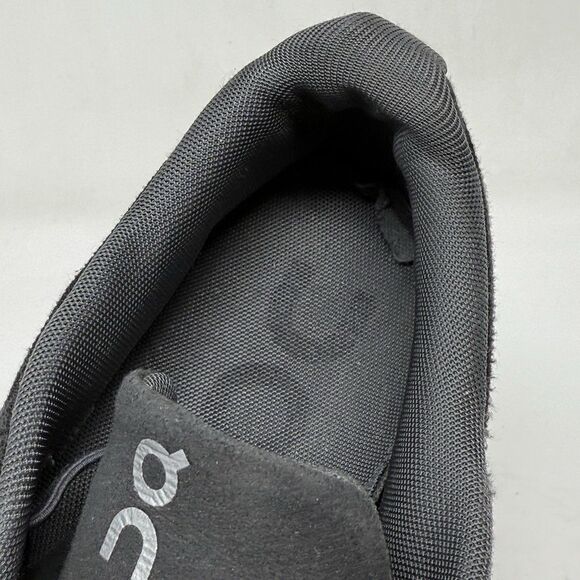 On Cloud 5 Running Shoes Womens 9 Black Mesh Lightweight Sneakers - Picture 10 of 16